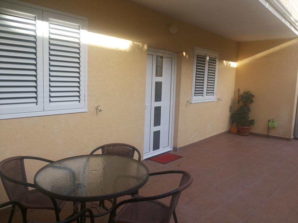Apartments Vila Andja سفيتي ستيفان الغرفة الصورة