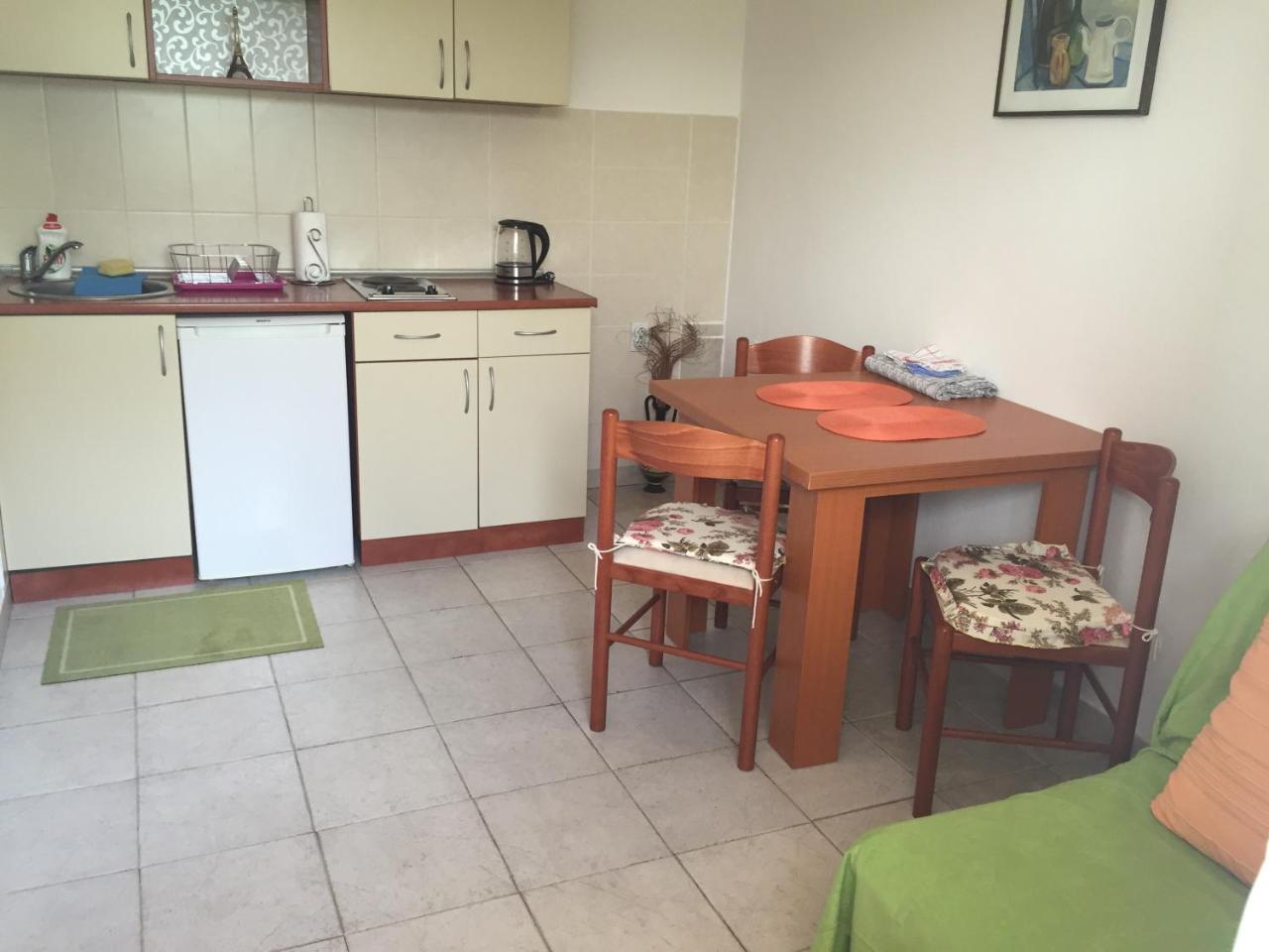Apartments Vila Andja سفيتي ستيفان المظهر الخارجي الصورة